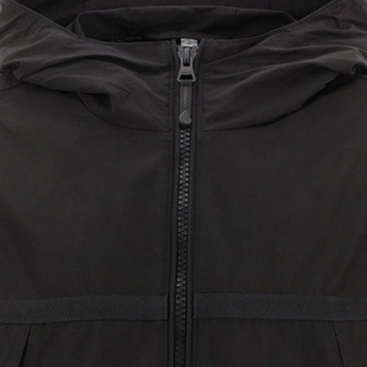 【二】BURBERRY 巴宝莉 男士徽标贴花轻盈连帽外套 黑色 8051009 A1189 商品图2