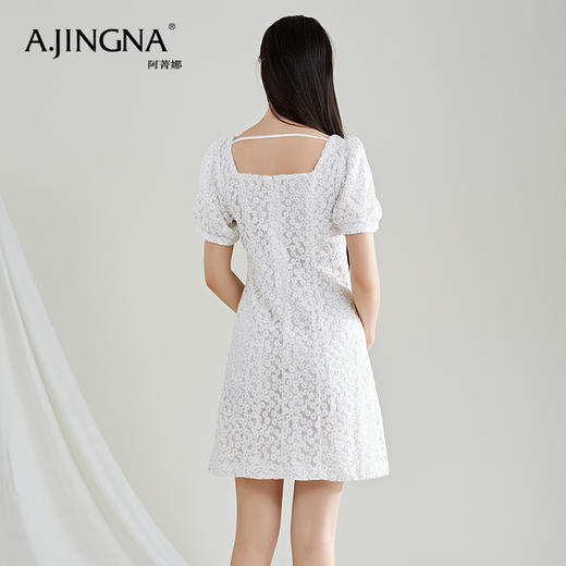 【特价不退换】阿菁娜薄纱提花俏皮法式方领泡泡袖修身连衣裙F27C212086 商品图2