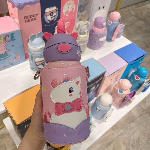 【品牌直发】【杯具熊定制款儿童杯】双杯盖 硅胶耳朵保温杯 杯身浮雕 600ml兔飞飞 商品图2