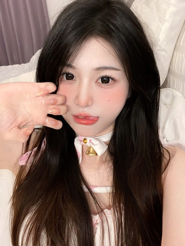Hanawink年抛隐形眼镜 甜丧黑兔14.5mm 1副/2片-VVCON美瞳商城24