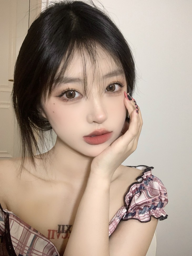 Hanawink年抛隐形眼镜 可可陷阱14.5mm 1副/2片-VVCON美瞳商城12