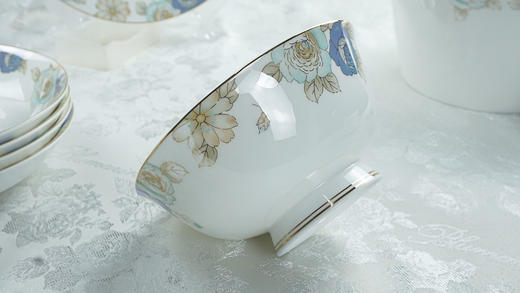 凡瑞斯骨瓷中餐具花无缺8人用32头 商品图3