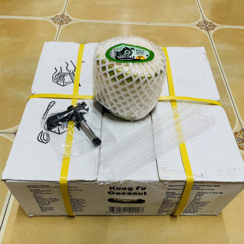 【功夫椰青椰子】生长周期较普通椰子更久，汁水饱满浓郁。孕妈妈，减脂健身人士补水圣品！天然饮料～