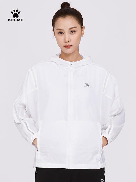 KELME卡尔美户外防晒梭织皮肤衣女2022夏季新款透气连帽开衫外套6223WT2005 商品图2