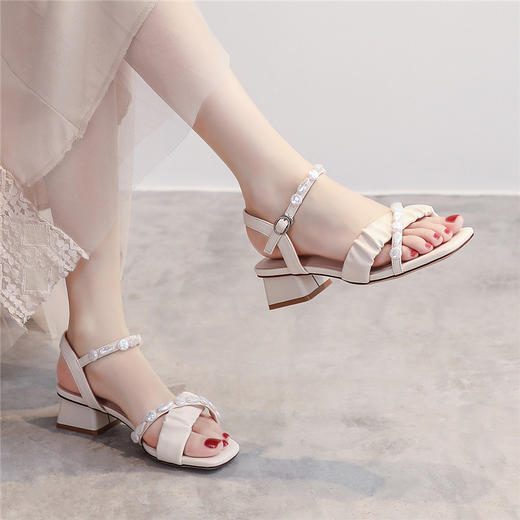 ZHR粗跟凉鞋女2022年新款夏季方头绑带仙女风珍珠一字带中跟女鞋 商品图2
