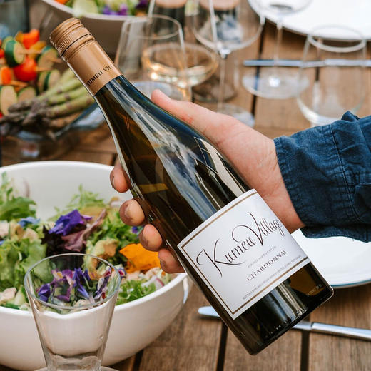 不输勃艮第且性价比卓越！酷妙河酒庄村级霞多丽干白Kumeu River Village Chardonnay 2024 葡萄酒大师BC钟爱“口粮霞多丽”！ 商品图4