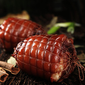 爆炒猪肘，肘子肉别再直接吃咯~