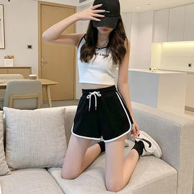 【显瘦显高】Mrs Ula运动休闲热裤2条