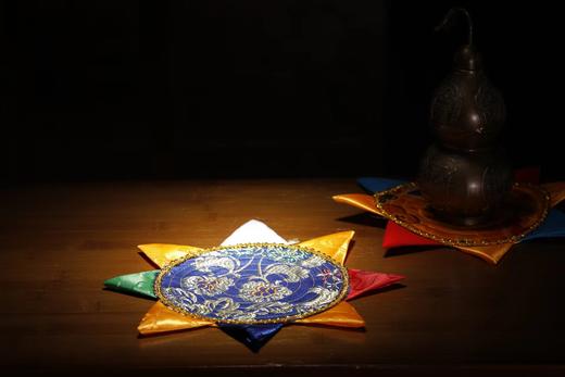 新品 纯手工莲花座（端坐金莲，福运连连） 商品图3