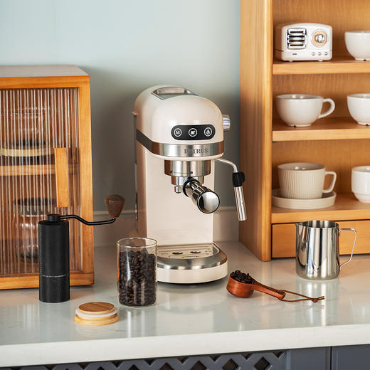 柏翠半自动咖啡机|25秒萃取，随时实现咖啡自由，简单操作易清洗 商品图2