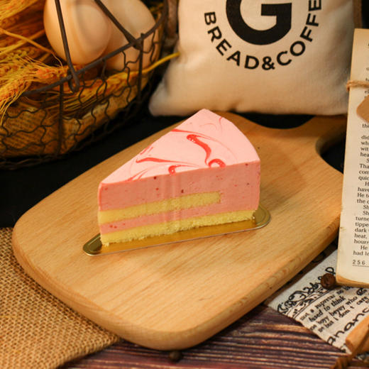 草莓慕斯蛋糕 (片） 商品图4