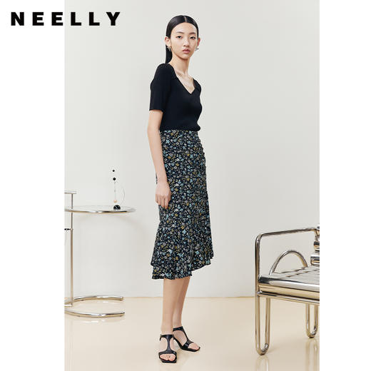 NEELLY纳俪商场同款碎花半身裙女不规则高腰鱼尾裙中长款A字裙夏N22061E01187 商品图3