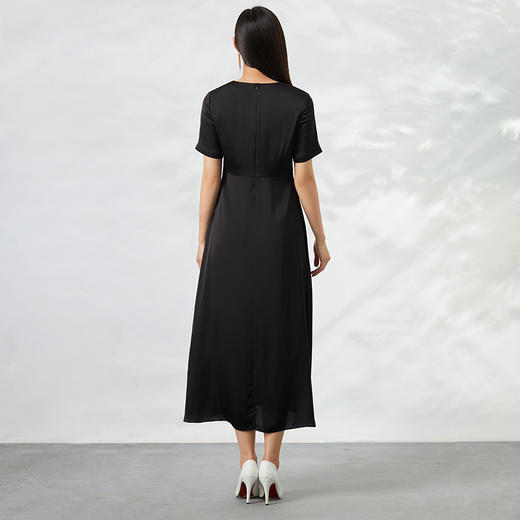 EITIE爱特爱夏季新款气质优雅高腰晚礼服女6677308 商品图10