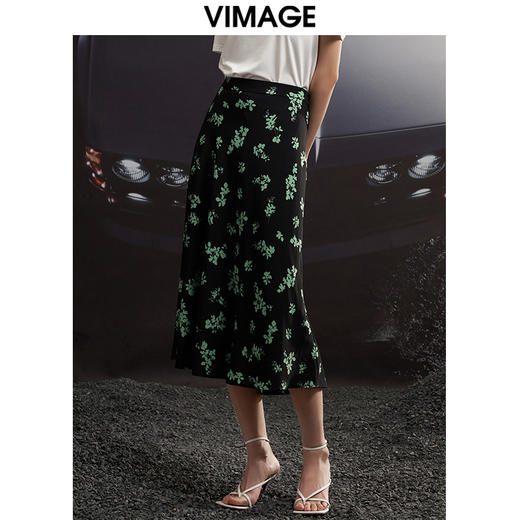 VIMAGE/纬漫纪夏季新款中长款优雅印花A字裙半身裙VB2206904 商品图2