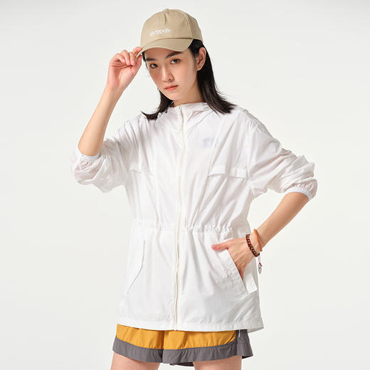 探路者防晒衣女22年春夏新款户外亲肤防晒服加大帽檐UPF40+防紫外线皮肤衣TAZK82518 商品图1