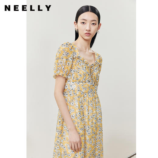 NEELLY纳俪商场同款夏季连衣裙女松紧抽绳领口气质长裙收腰大摆裙N22061Y01193 商品图1