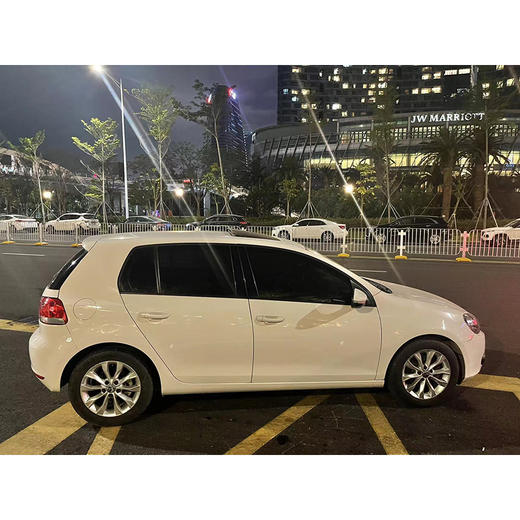 大众 高尔夫 1.6 自动豪华版 【长租-深圳】 商品图2