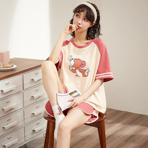 【舒适到像裸穿！可外穿的家居服】柔软仿若无感，穿上不想脱下来！亲肤不闷热，宽松有弹力，时尚百搭睡衣短袖短裤两件套装 商品图2