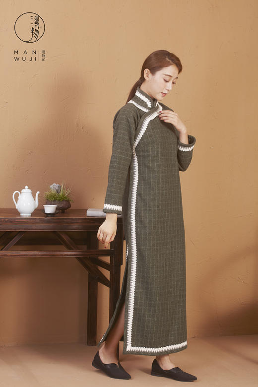 羊毛连肩长袖格子旗袍 商品图3