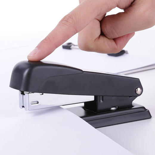 【仅供集采】得力 12个装 标准订书机可订25页 0309 商品图3