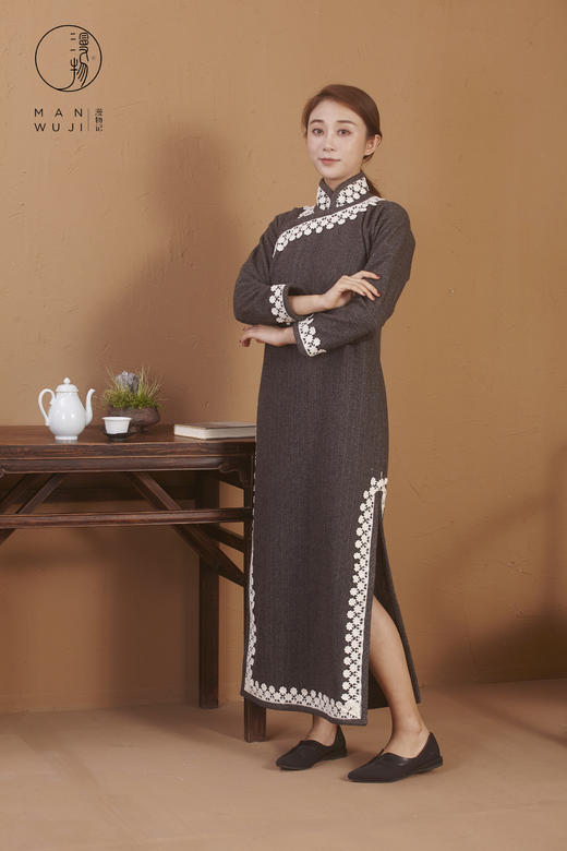 羊毛连肩长袖格子旗袍 商品图0