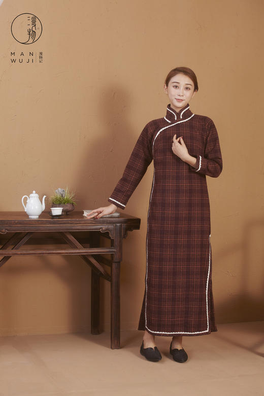 羊毛连肩长袖暗红格子旗袍 商品图0