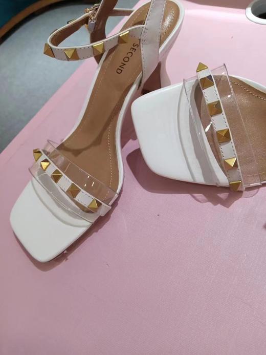 IUIU SECOND夏款时尚铆钉方头高跟凉鞋U21BG15761 商品图2