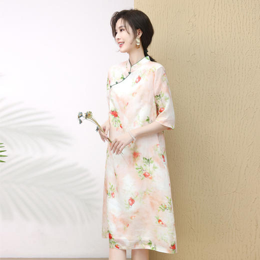 WZNH-WY0039改良旗袍连衣裙夏季2022新款女装国风立领碎花中长裙子 商品图2