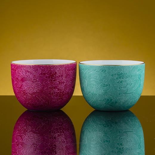 【宝瓷林】红地/绿地扒花云鹤大罗汉杯 商品图1