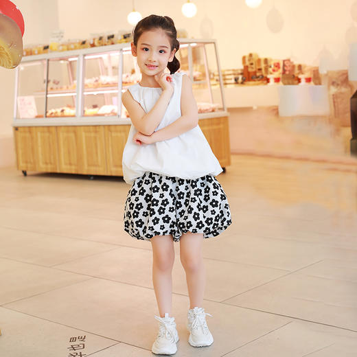 【气质网红爆款】2022龙之涵原创设计师款无袖面包上衣 面包短裤 全棉 三次高温水洗 简约气质款  商品图5