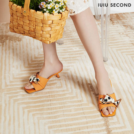 IUIU SECOND夏季甜美少女风蝴蝶结细跟凉拖鞋23911 商品图5