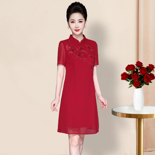 LC-2077结婚礼服洋气高贵夏季连衣裙洋气高贵绣花改良旗袍 商品图3