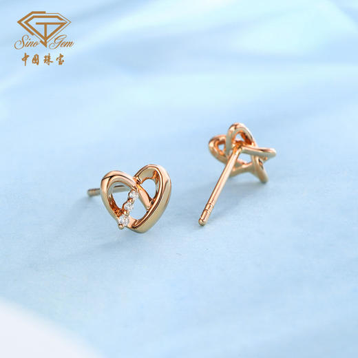 「LOVE STAR」心印星18K金钻石耳饰 星星爱心耳钉 商品图4