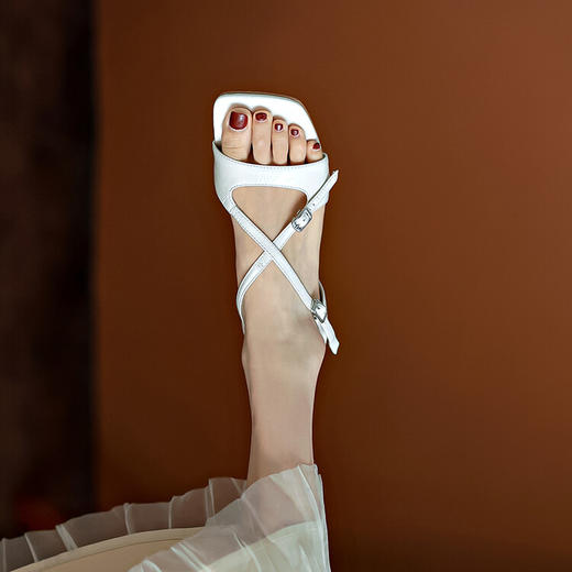 法式复古，纯色优雅低跟凉鞋XDD-DZ-193 商品图11