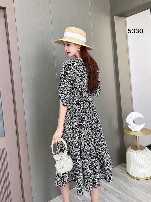 女连衣裙16J5330 商品图0