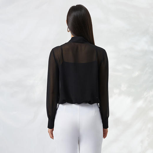 EITIE爱特爱秋季新款显瘦时尚微透系带宽松黑色衬衫上衣C2213002 商品图3