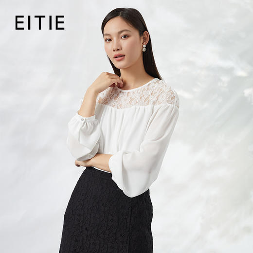 EITIE爱特爱秋季新款时尚镂空白色蕾丝一字肩宽松衫上衣C2213004 商品图0