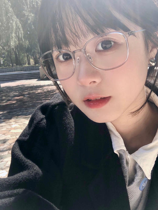 【日抛和半年抛】清纯哲学  fullygift | 中直径14.2，着色直径13.4 |【同品牌多盒或多副购买更划算，具体活动可以咨询在线客服】自然素颜美瞳 黑色美瞳 特别自然🔥 商品图4