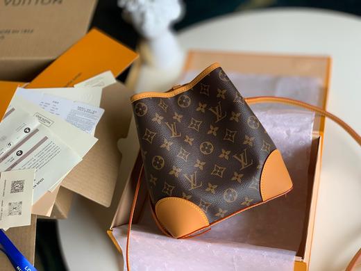 女真皮水桶袋M45550 商品图2