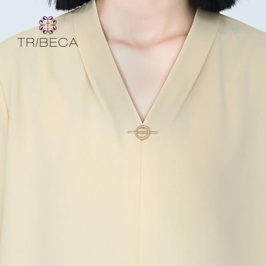 翠贝卡直筒纯色短袖衬衫T2219S03C571 商品图3