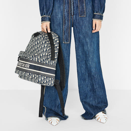 【国内现货预定】DIOR 迪奥 男女同款 DIORTRAVEL蓝色 Oblique 印花双肩旅行/背包 M6104STZQ 商品图7