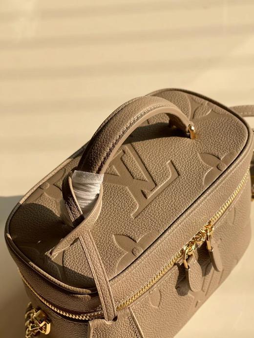 女真皮化妆袋M45608 商品图8