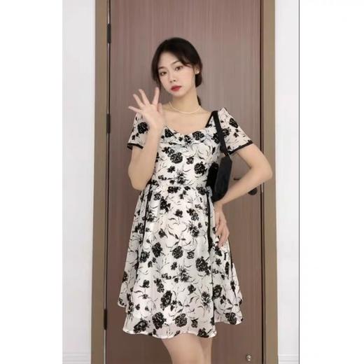 （清仓现货）【社群供K】法式复古短袖气质收腰连衣裙 商品图4