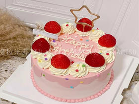 ins简约粉红草莓派对生日蛋糕