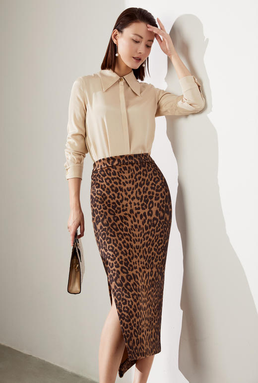 “野性”豹纹半裙 四季可穿 野性魅力 高级冷艳J20454794颈袖添香 商品图1