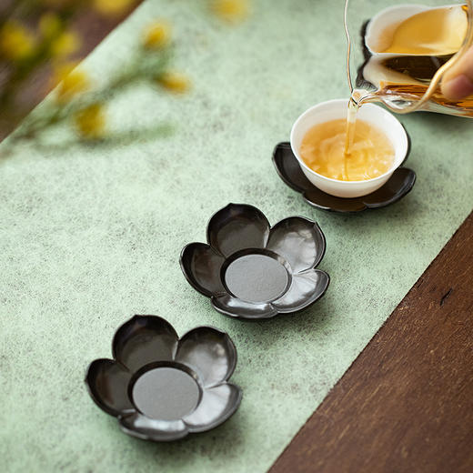 茶家吉橙空谷杯托系列杯垫仿古做旧水墨风杯托中式花瓣茶托茶具配件 商品图11