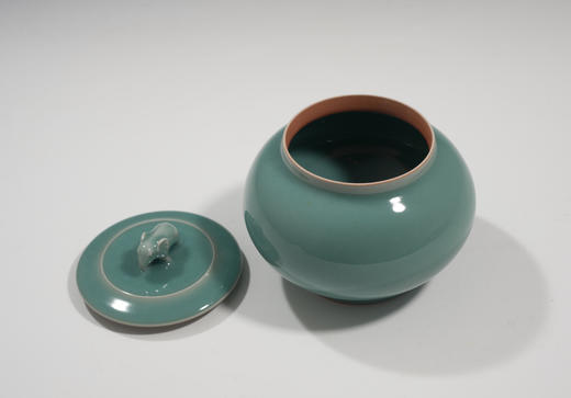 蒋同磊大师青瓷作品“我有一件瓷”（非现货需订制） 商品图1