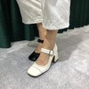 IUIU SECOND2022春夏新款粗跟法式冲孔高跟鞋复古玛丽珍仙女鞋U22AE17841 商品缩略图5