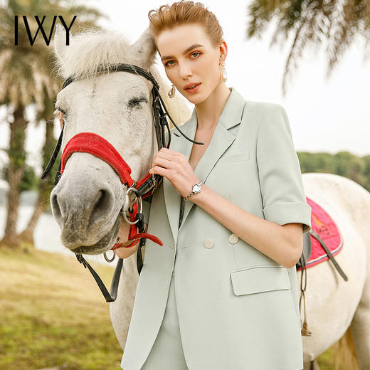 IWY/夏季浅绿色薄款短袖西服套装气质女神套裤222084C1+P1 商品图1