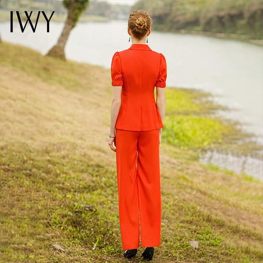IWY/红色西装套装女夏季薄款高级感职业装短袖美容院工作服主持人正装222063C1+P2 商品图1